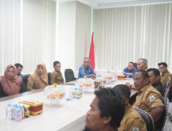 Wagub Sulbar Terima Audiens Aliansi Honorer Nasional di Ruang Kerjanya