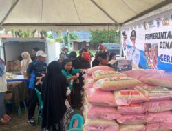 Pemprov Sulbar Gelar Pasar Murah, Warga Mamuju Berbelanja dengan Hemat