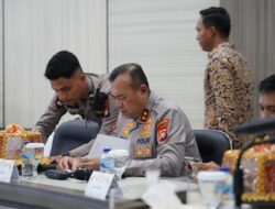 Kapolda Hadiri Rakor Forkopimda: Sinergi Ciptakan Iklim Investasi dan Usaha yang Sehat di Sulbar